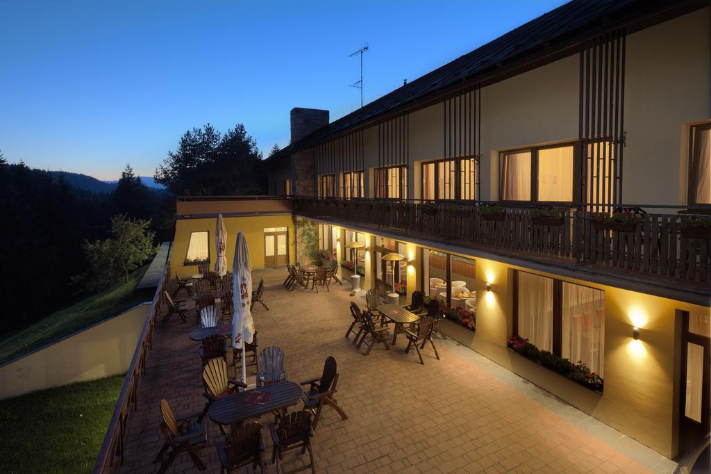 Holiday Park Orava Apartments 돌니 쿠빈 외부 사진